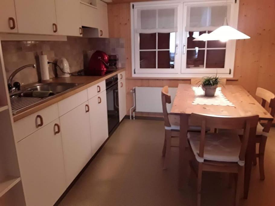 Zwinglis Ferienwohnung Rosi Nesslau Exteriör bild